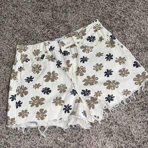 Khaki + Blue Floral High Rise Denim Cut Off Shorts Size 9/29 Off White Khaki